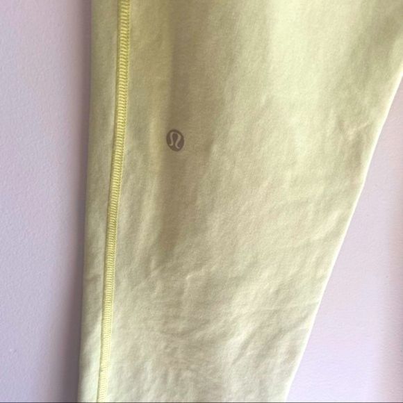 Lululemon | Rejuvenate Sweat Pant (2013) | Mellow Lemon Yellow | Size 6 - Picture 3 of 9